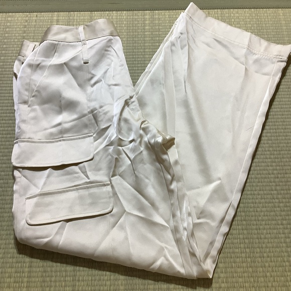 Noli Pants - Noli Milan Satin Cargo Pant - Pearl Women’s Size 4